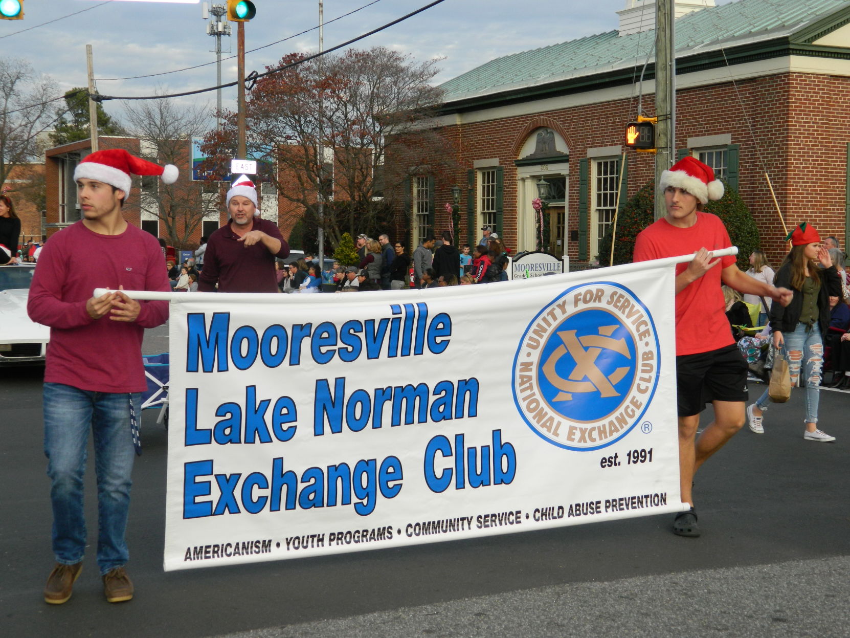 Mooresville Christmas Parade (364).JPG